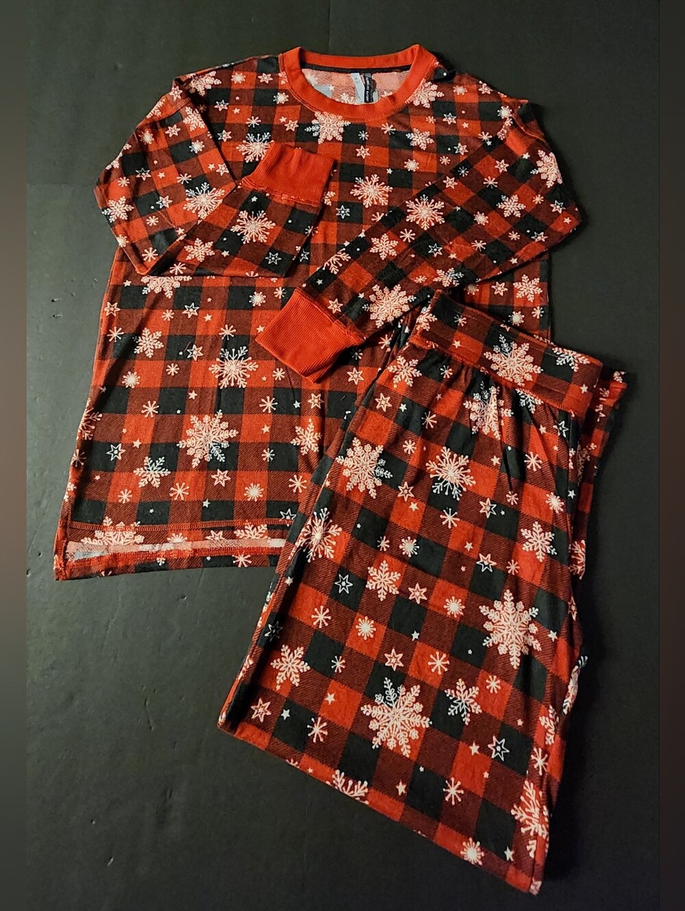 New Jaclyn Intimates Sleepwear Set, Whisperluxe Women's Size Medium, Snowflakes
